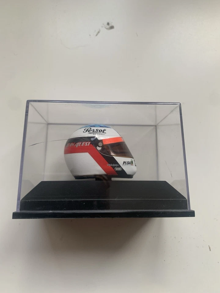 Minichamps Helmet Collection 1:8 Jean Alesi 1996 Renault - Image 2 of 4
