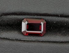 7x5 Emerald Cut Garnet Gem Stone Gemstone Natural 7mm x 5mm