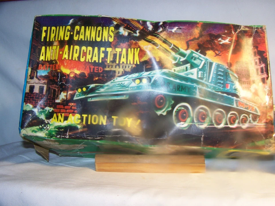 D59 1950s (Japan) FIRING CANNONS ANTI-AIRCRAFT M-75 ARMY TANK Toy - Image 2 of 4