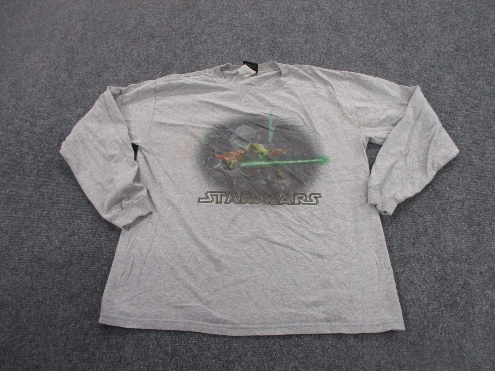Vintage Star Wars Shirt Adult M Gray Graphic Yoda Lightsaber Space Jedi Mens