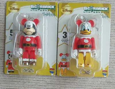 Medicom 100% Bearbrick ~ Disney Be@rbrick Donald and Goofy Santa