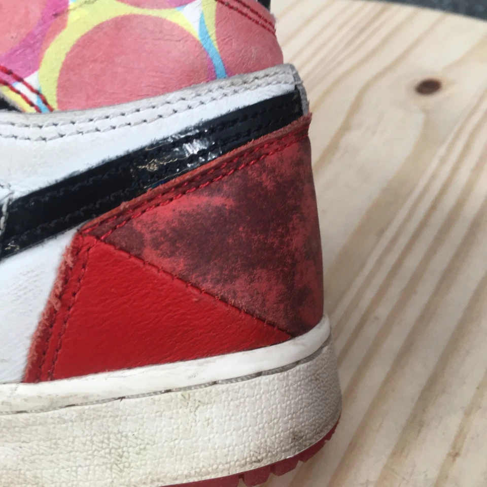 Nike Zapatos Juveniles 4.5 Air Jordan 1 Retro OG x Marvel Zapatilla Roja Alta DV1753-601 Foto 3 de 4