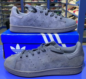 stan smith numero 37