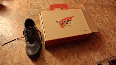 Red Wing men work shoes size 9