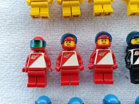 Lego SPACE FUTURON figures for e.g. 6990 monorail 6953 cosmic laser launcher