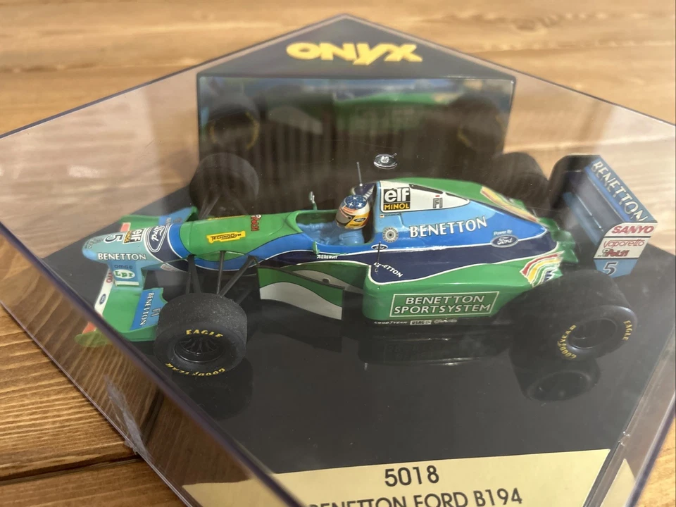 Benetton Ford B194 Schumacher Collection Onyx 1/24  - Immagine 3 di 4