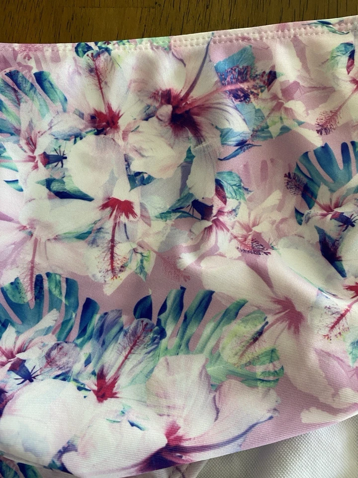 🆕 Nicole Miller High Waisted Floral Bikini Bottom in Pinkish Purple & Blue Sz L - Image 3 of 4
