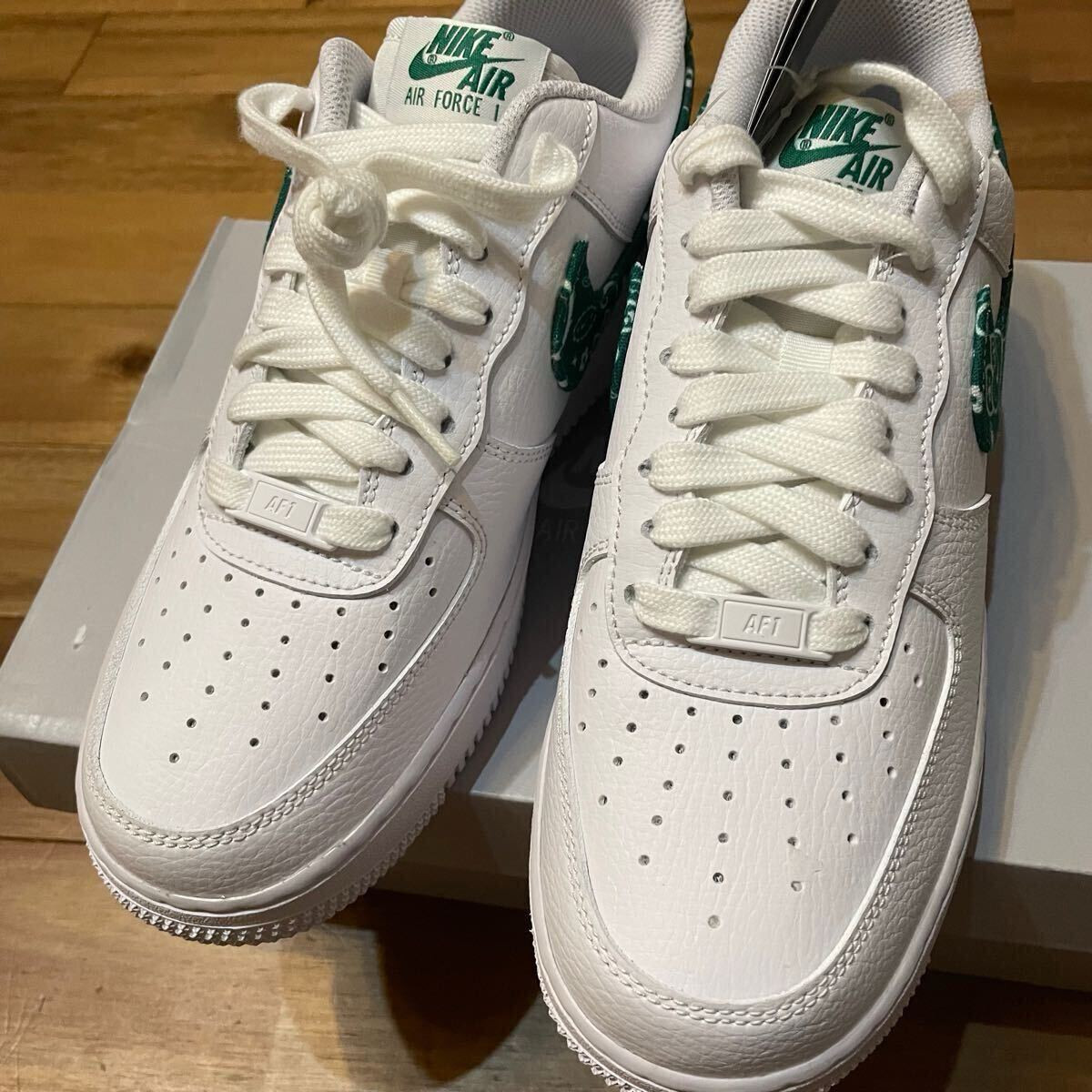 NIKE Men 8.0US Air Force 1 Low 07 Green Paisley | eBay NIKE Men 8.0US Air Force 1 Low 07 Green Paisley | eBay