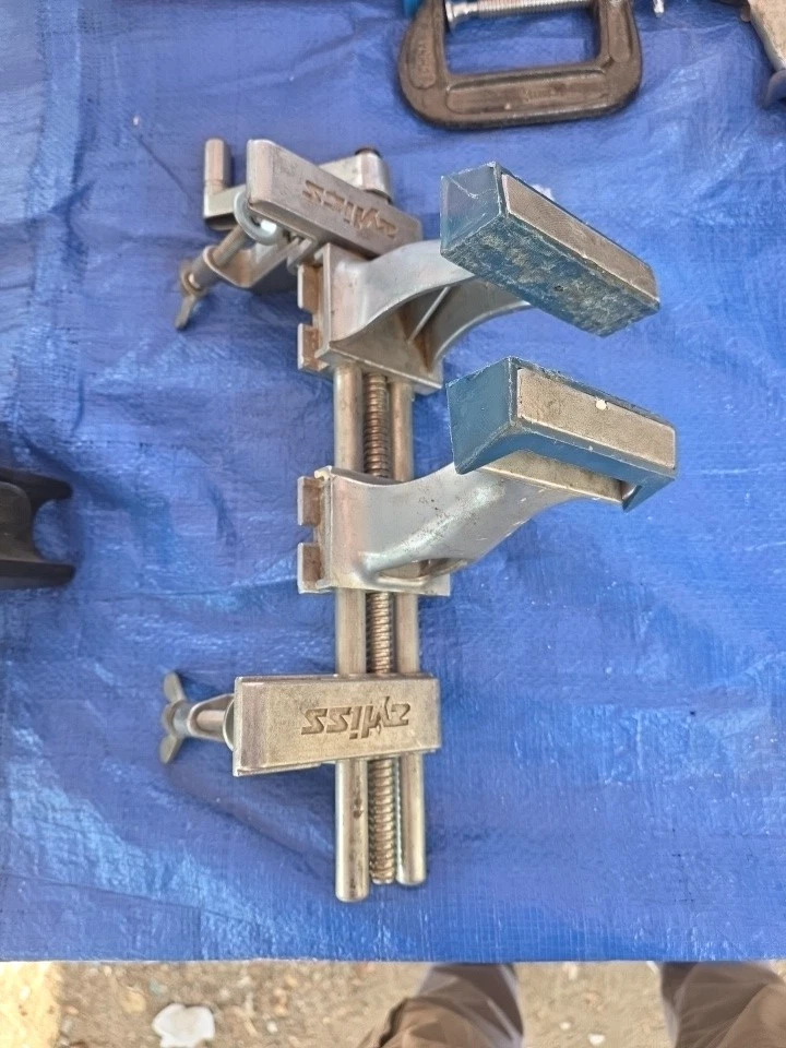 Швейцарские портативные универсальные алюминиевые тиски Zyliss OBO - Изображение 2 из 4