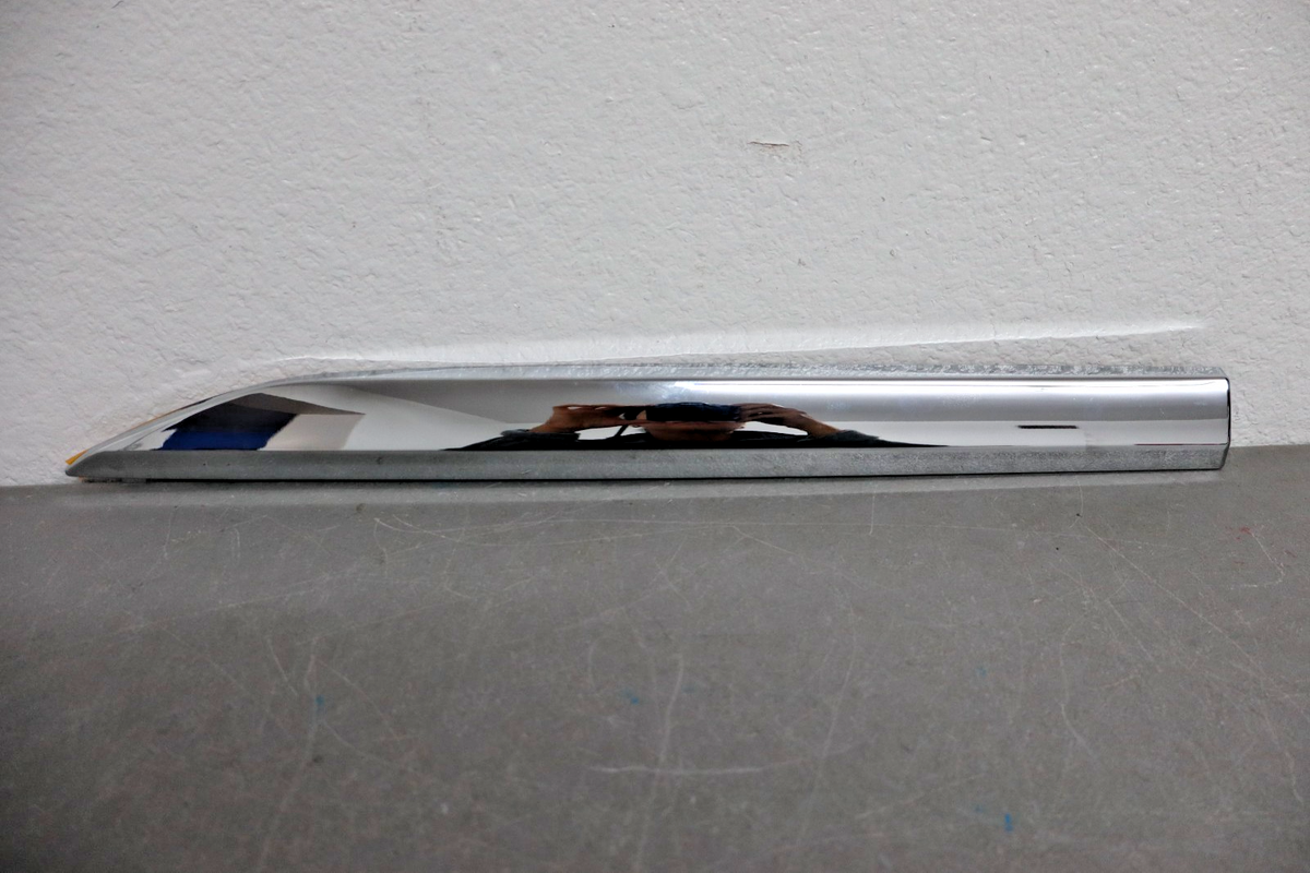 2010 2015 LEXUS RX350 RX450H RIGHT SIDE REAR DOOR MOLDING TRIM