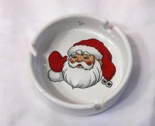 SANTA CLAUS Face Waving Unbranded Christmas Holiday Ceramic Small Ashtray 3.5"