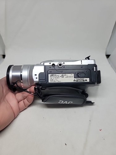 JVC GR-DVL120U Mini DV Camcorder (NOT FULLY TESTED READ DESCRIPTION) - Picture 6 of 17