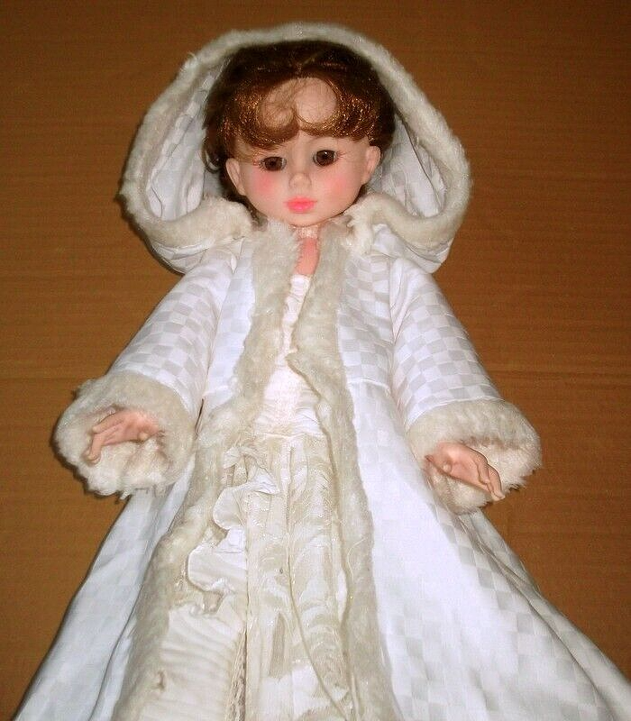 Foto 1 di 15