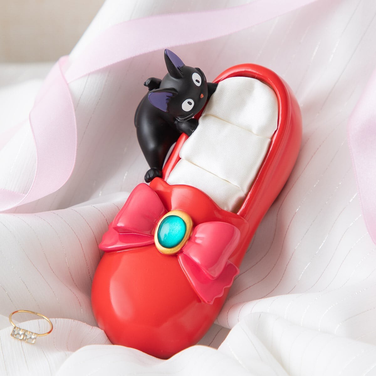 New Kiki's Delivery Service Ring Stand Kiki's Dream Shoes Studio