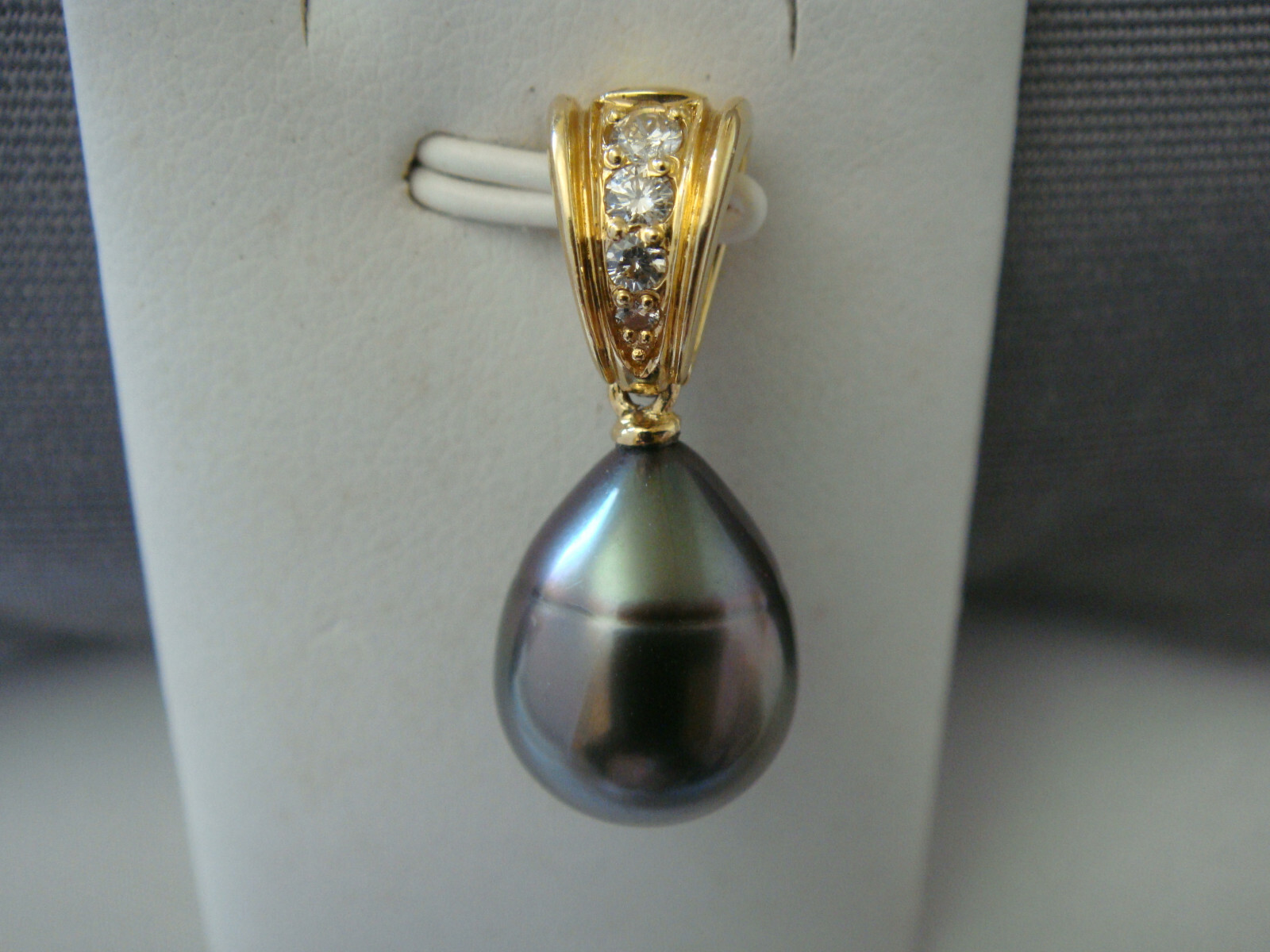 Pendentif or 18K et perle de Tahiti 11mm avec diamants véritable haute joaillerie