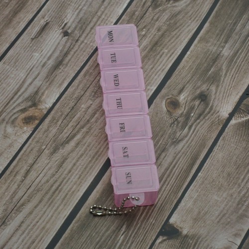4pcs - 6" Weekly 7 Days Medicine Storage Pill Box Organizer Container Case Pink - Picture 4 of 5