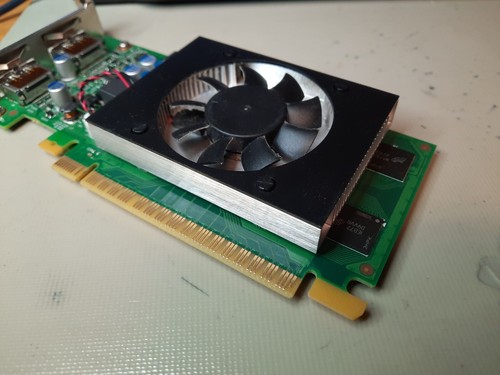 Genuine Lenovo AMD Radeon R7 200 Series 2GB GDDR3 2x Display Port Graphics Card - Picture 2 of 8