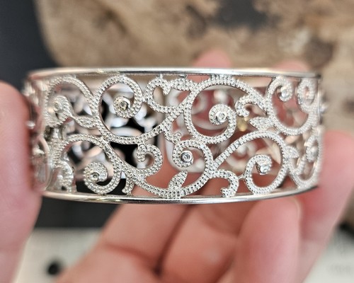 Sterling Silver (925 D) Open Scroll Hinged Cuff Bracelet With Diamonds (Tested) - Picture 10 of 19