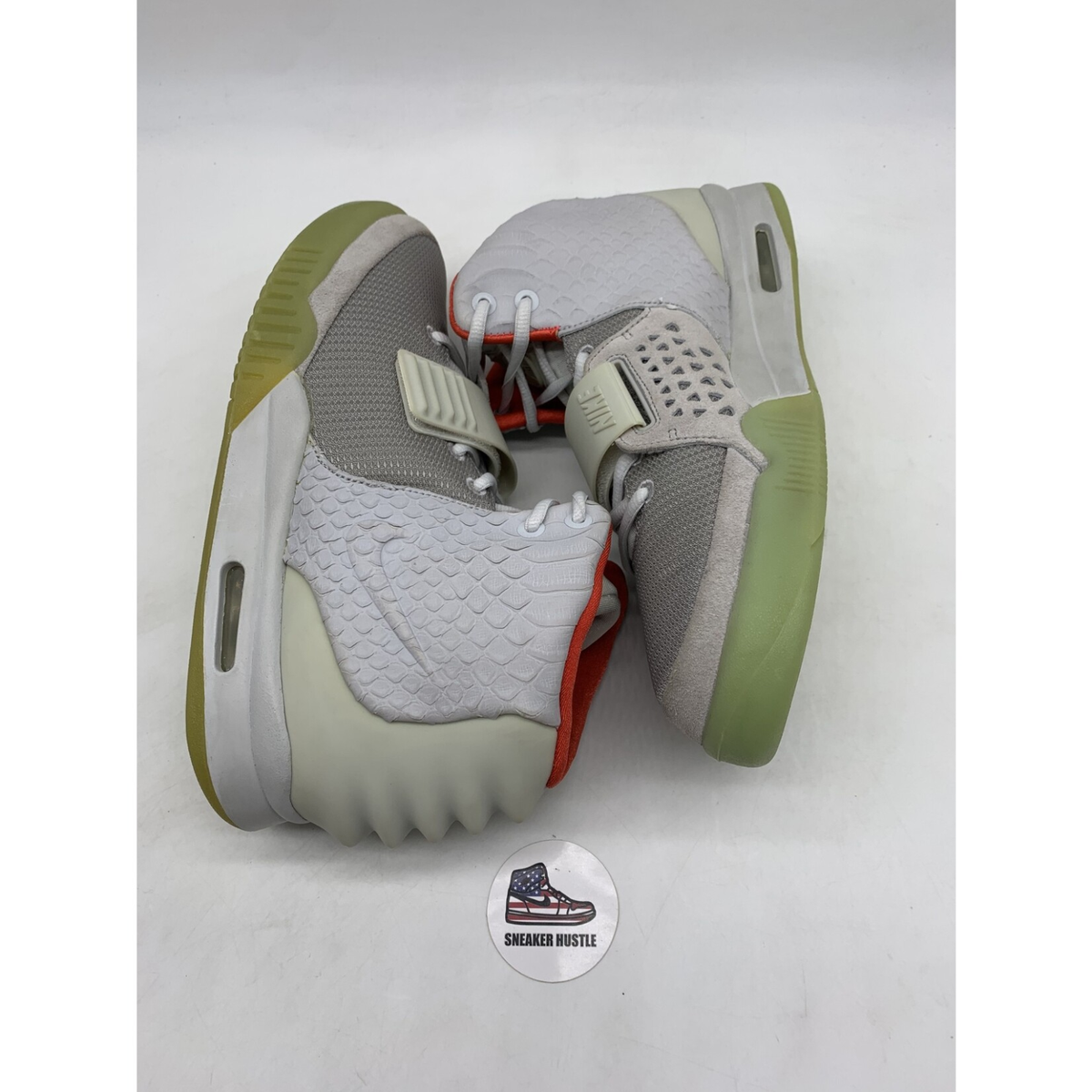 Nike Air Yeezy 2 Pure Platinum 508214-010 SIZE 9.5 | eBay