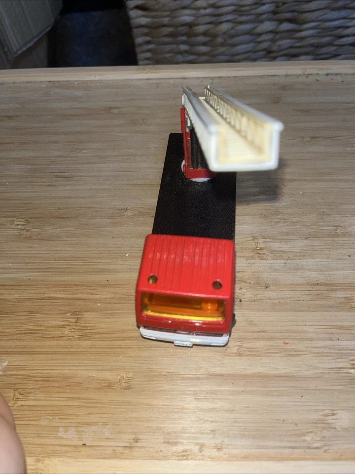 REPARACIONES Coche de Juguete Vintage Siku W. Alemania #2819 DL30 2232 Mercedes Bomberos #37 Foto 2 de 4