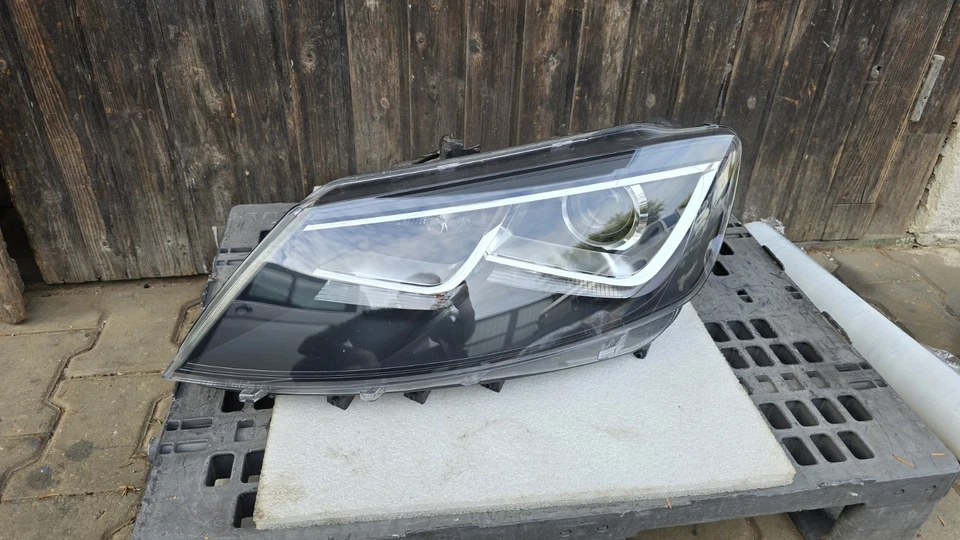 KO Halter Seat Alhambra 2 Scheinwerfer Links Xenon - Bild 2 von 4