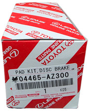 Toyota Fj Cruiser 2007 - 2014 Front Oem Ceramic Brake Pads Wshims 04465-az300
