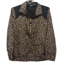 NWT Chicos Size 1 US Medium Zenergy Cheetah Print Breathable Lightweight Jacket