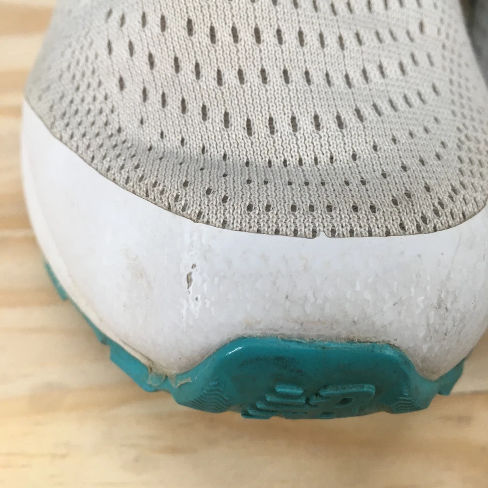 New Balance Zapatos Mujer 10 520 V5 Tenis para Correr Blanco Con Cordones Parte Superior Baja W520CG5 Foto 4 de 4