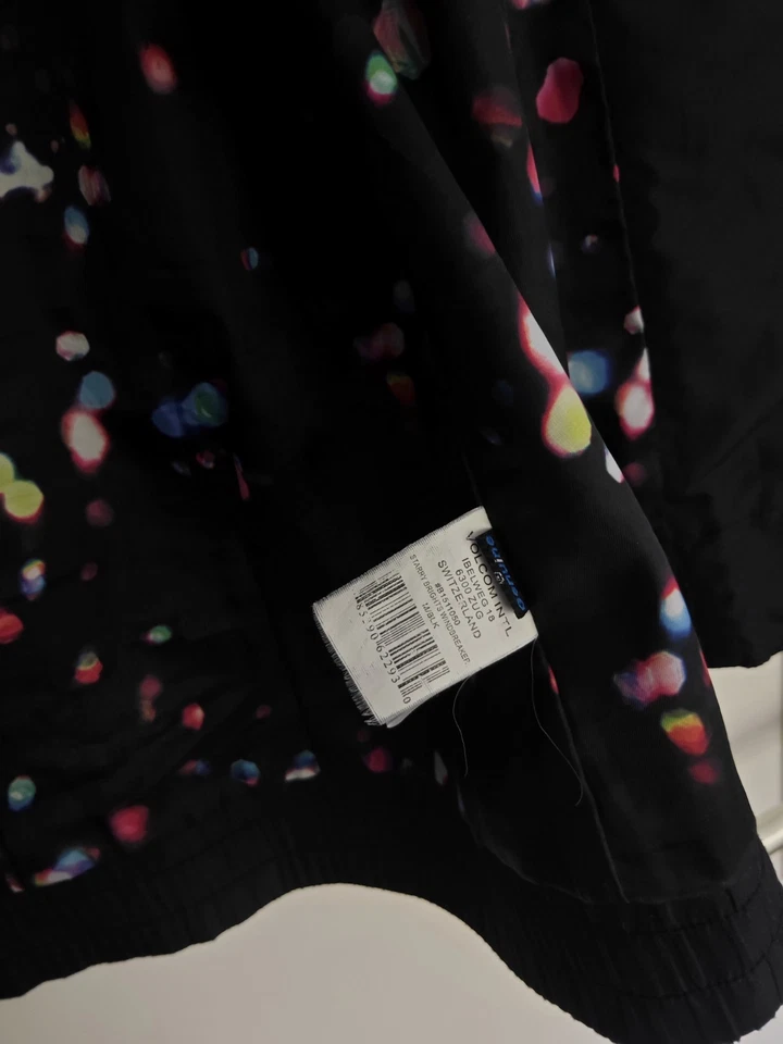 Windbreaker/ Leichte Jacke * VOLCOM * GR. M * schwarz Mit Muster - Bild 4 von 4