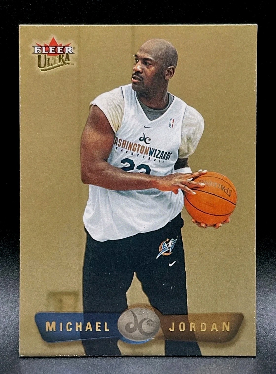 Michael Jordan Gold Medallion 2001 Fleer Ultra #102 Rare Wizards Era SP
