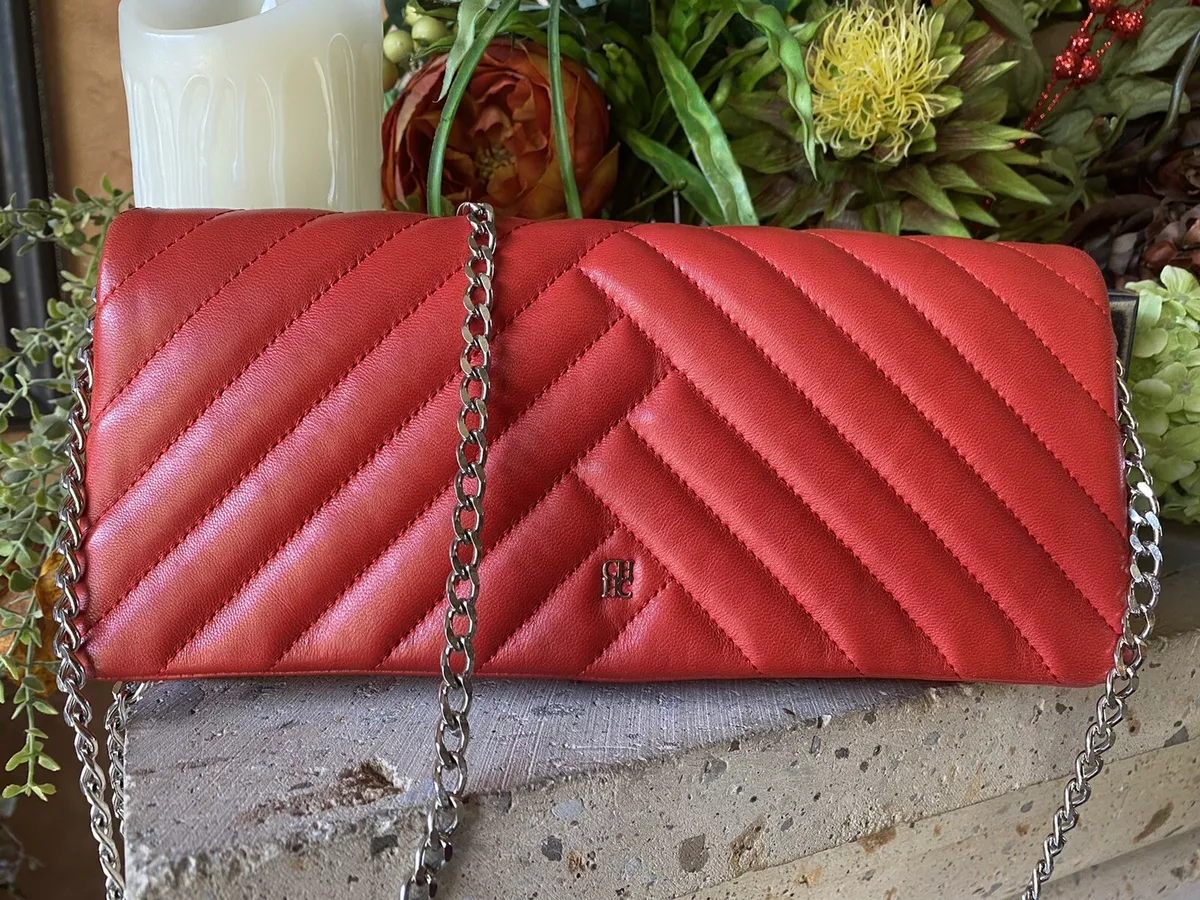 Pre-owned Carolina Herrera Leather Clutch Bag In Red