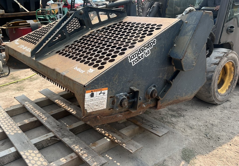 BOBCAT 6B LANDSCAPE RAKE ATTACHMENT FOR SKID STEERS, 72