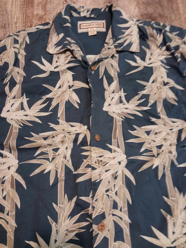 Camisa Hawaiana Jaxx Jaxx Para Hombres Mediana Azul Bambú Manga Corta Abotonada Seda Foto 2 de 4