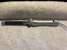 Beachwaver Pro Rotating Salon Ceramic Curling Iron 1” Beach Waves Curls