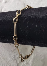 Vintage 9ct Gold Trombone Link Bracelet - 8.2g.