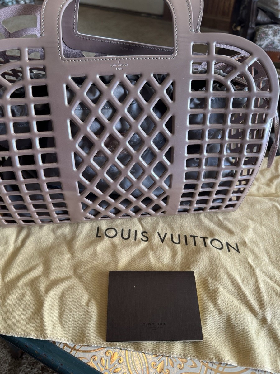 LOUIS VUITTON (ルイヴィトン) LV ダンディ パールM03057 Louis Vuitton Limited Edition Metallic Pink Patent Leather Jelly