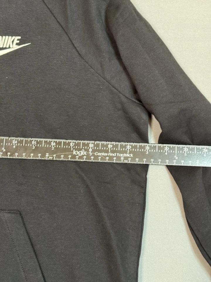 Nike Women's  Sweatshirt size M BV4124-010 NWT - Image 2 of 4