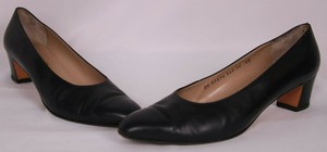 navy blue pumps size 10