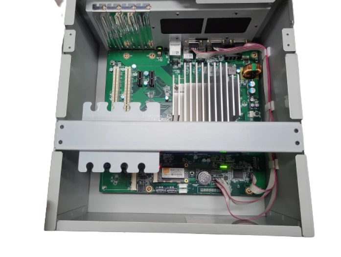 Advantech EBC-KF06 , Box PC with i3-6100TE CPU  / Shipping by EGS - Image 3 of 4