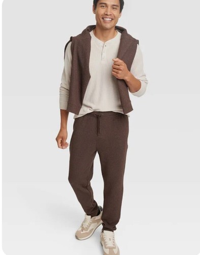 All In Motion Men’ Textured Fleece Joggers Brown Size S - Picture 2 of 5