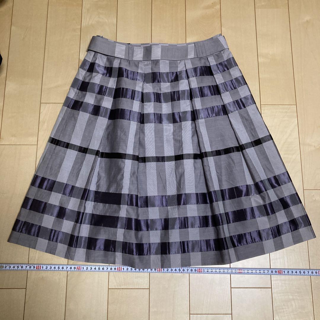 Burberry London Nova Check Knee-Length Skirt Polyester 40/L Burberry London Nova Check Knee-Length Skirt Polyester 40/L
