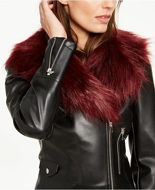 Chaqueta de moto Bar III con ribete de piel sintética para mujer Wild Luxe negra y roja $119,5 elige talla Foto 4 de 4