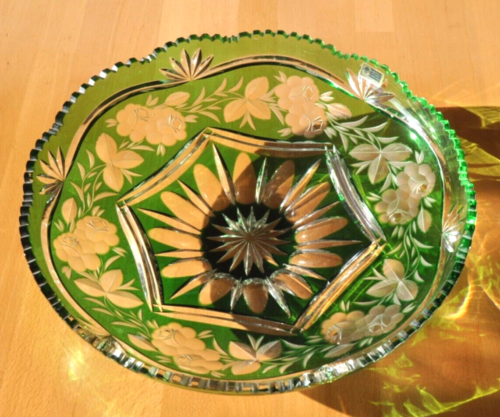 Bleikristall Schale grün Überfang ca. 36 cm Durchmesser GDR, Handgeschliffen - Bild 3 von 6