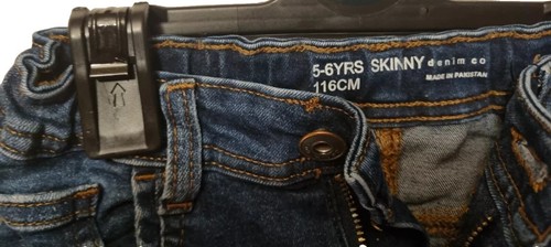 Boys Jeans Short Size 5-6years Old Ex Con - Picture 4 of 11