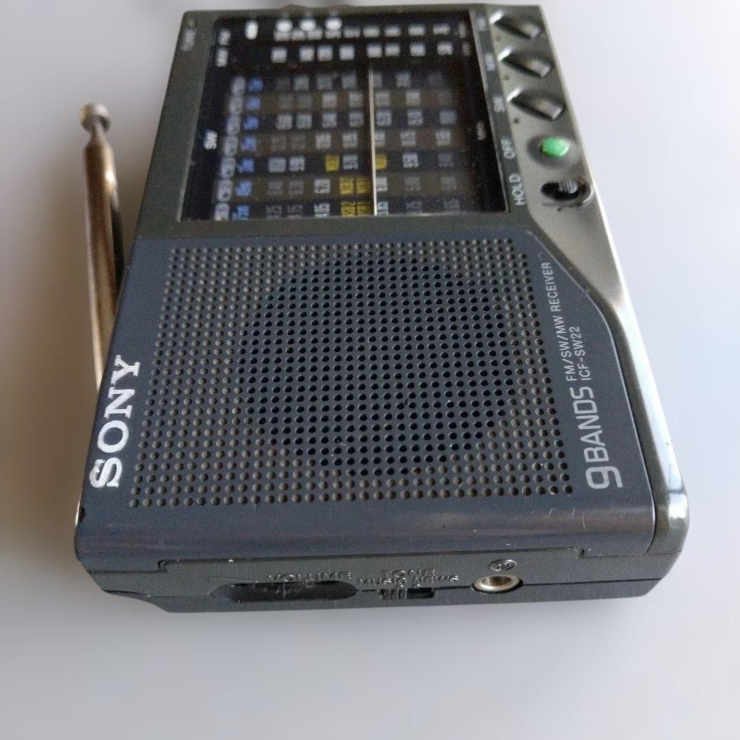 Sony ICF-SW22 World Band 9 Band Receiver Shortwave SW FM AM