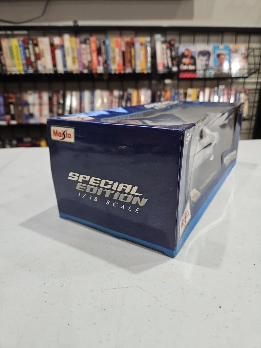 1/18 Maisto Special Edition White 1968 Ford Mustang GT Cobra Jet