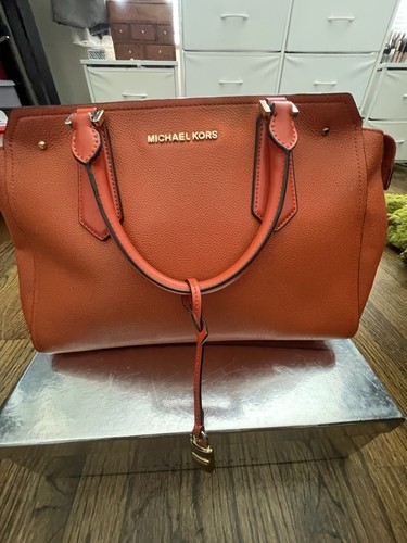 Michael Kors Nouveau Hamilton Large Pebbled Leather Satchel / Tote