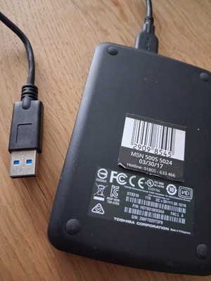Toshiba Externe Tragbare Festplatte 1TB Speicherkapazität  Neuwertig