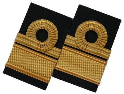 Navy REAR ADMIRAL UPPER HALF slip shoulder boards. New