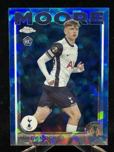 2024-25 TOPPS CHROME UEFA CLUB COMPETITIONS SAPPHIRE MIKEY MOORE #199 ROOKIE RC